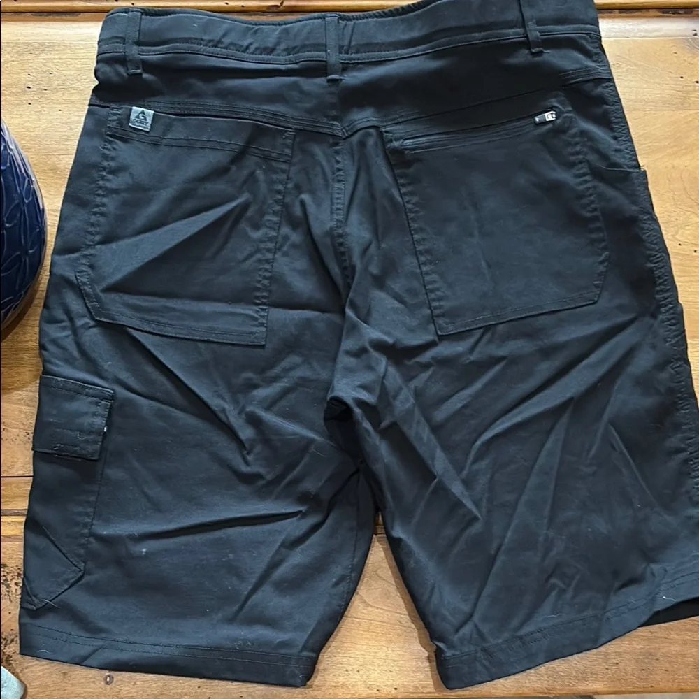 Black Casual Shorts - Picture 5 of 7